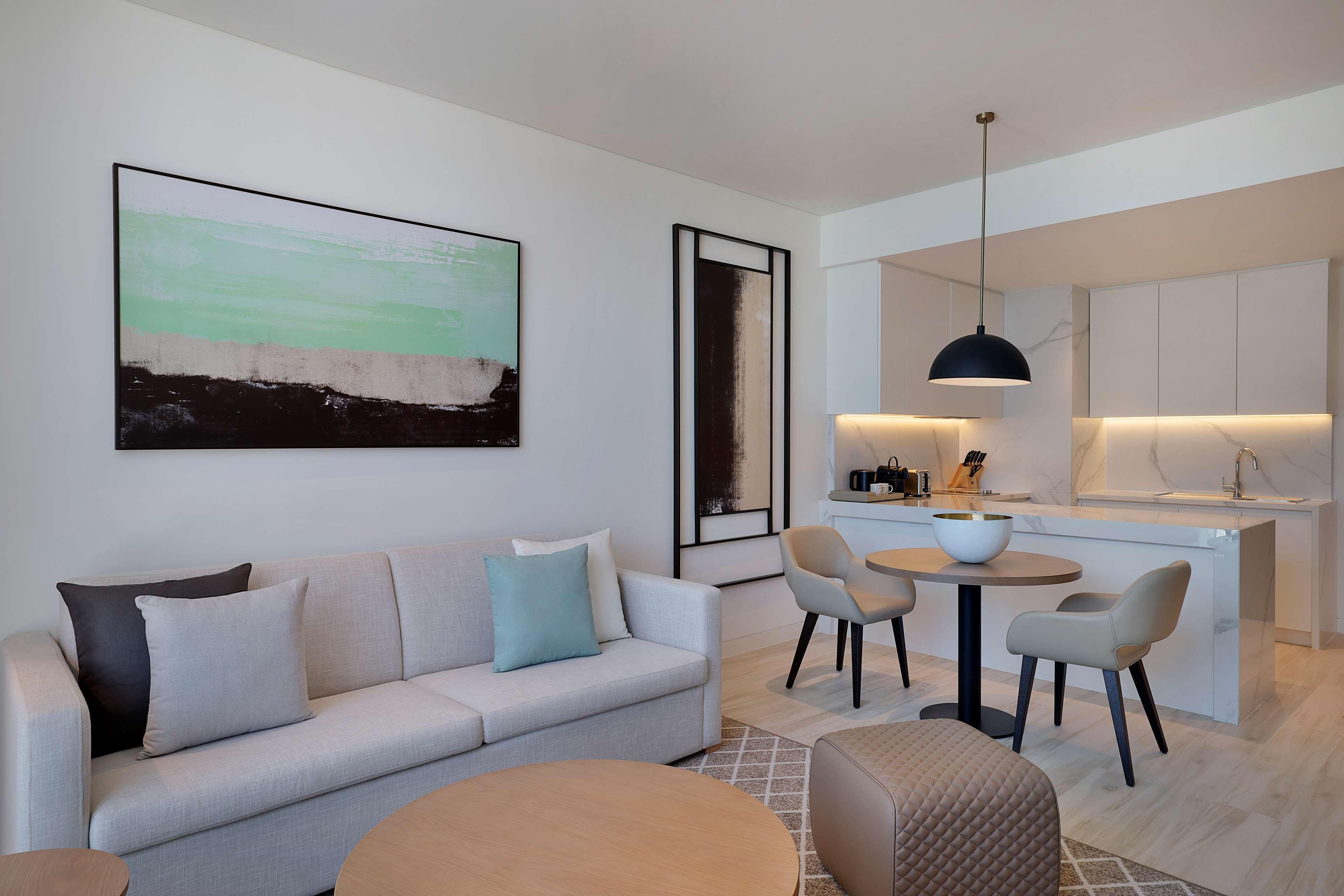 Doubletree By Hilton Abu Dhabi Yas Island Residences ภายนอก รูปภาพ