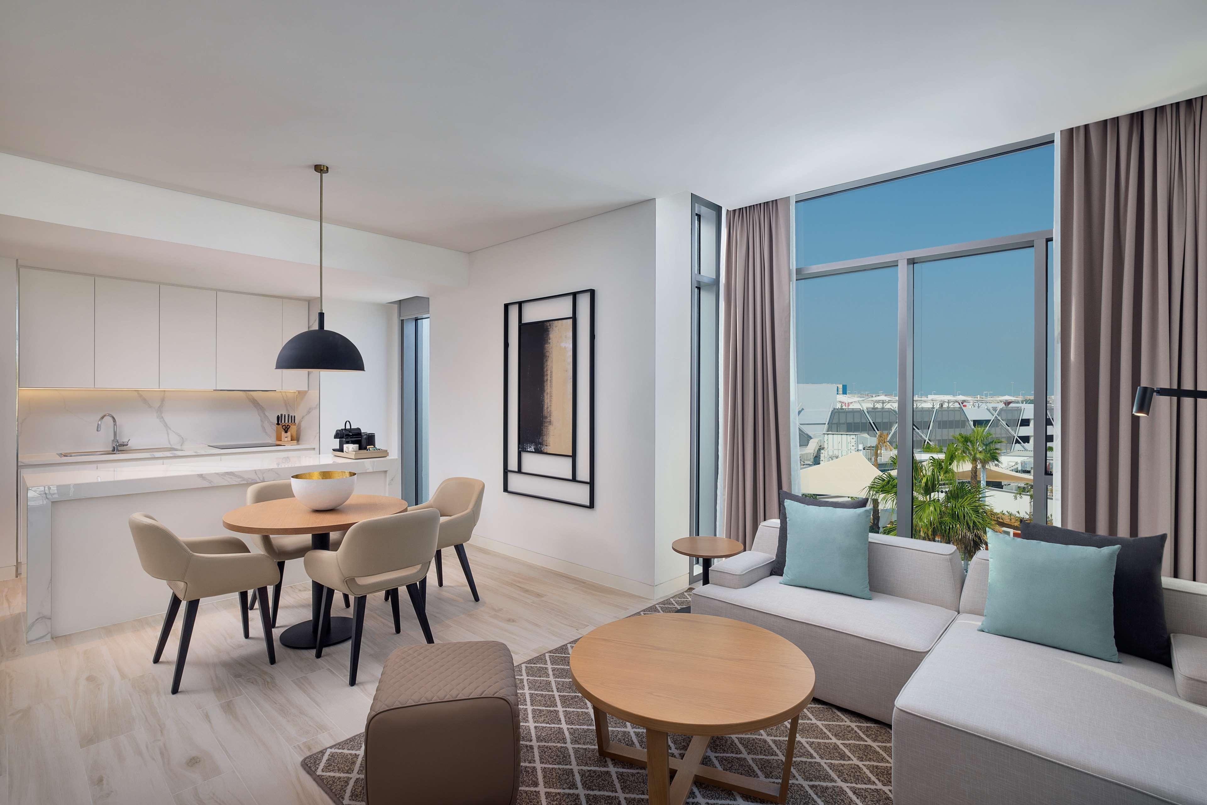 Doubletree By Hilton Abu Dhabi Yas Island Residences ภายนอก รูปภาพ