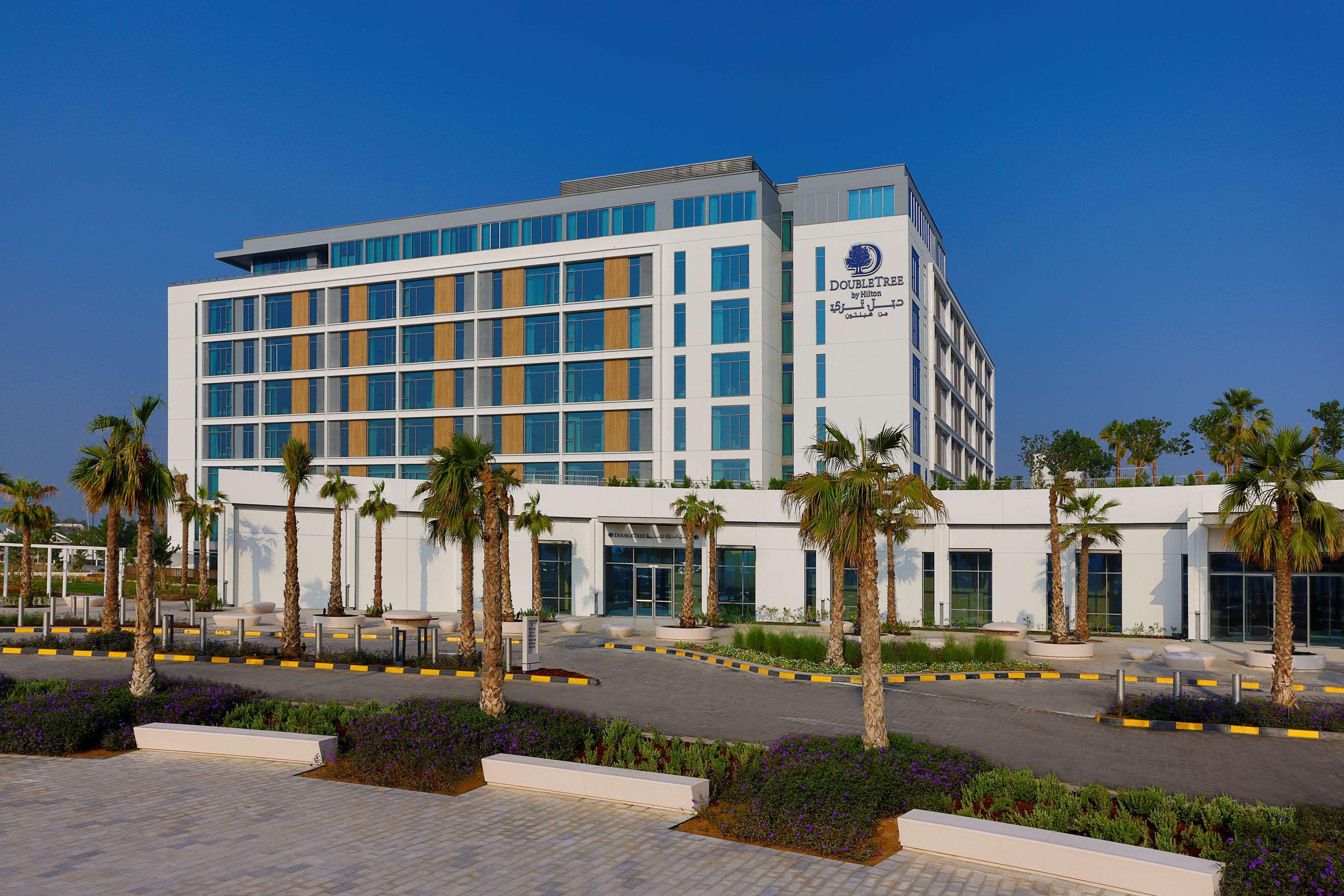 Doubletree By Hilton Abu Dhabi Yas Island Residences ภายนอก รูปภาพ