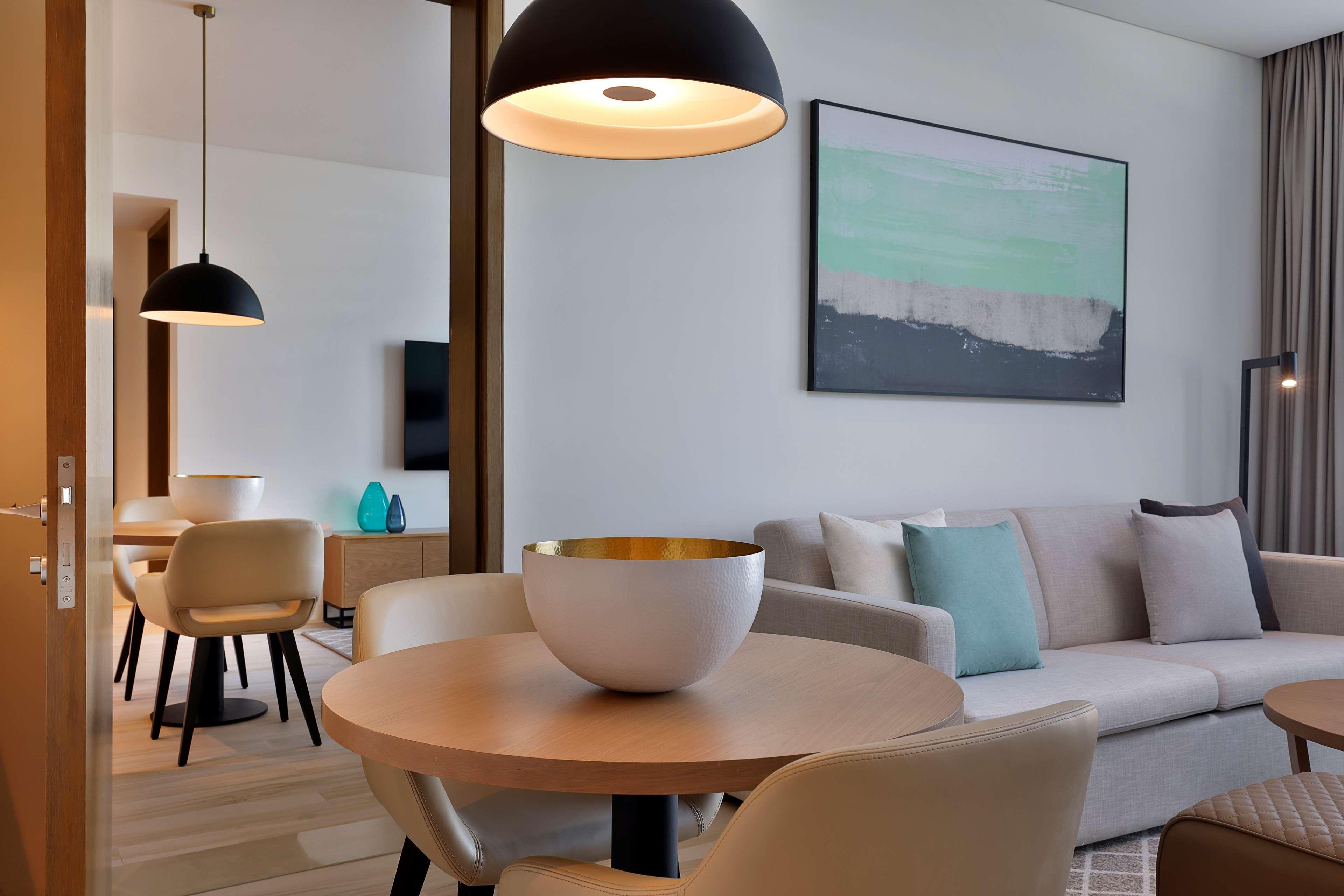 Doubletree By Hilton Abu Dhabi Yas Island Residences ภายนอก รูปภาพ