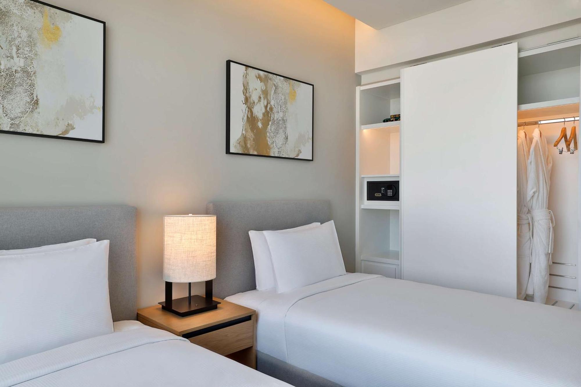 Doubletree By Hilton Abu Dhabi Yas Island Residences ภายนอก รูปภาพ